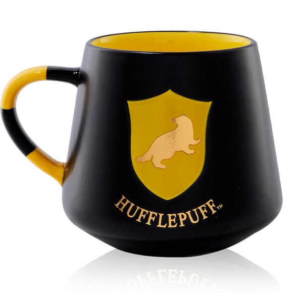 2021 Harry Potter Hufflepuff House pride Candle Mug with Necklace Charmed Aroma - Picture 6 of 7